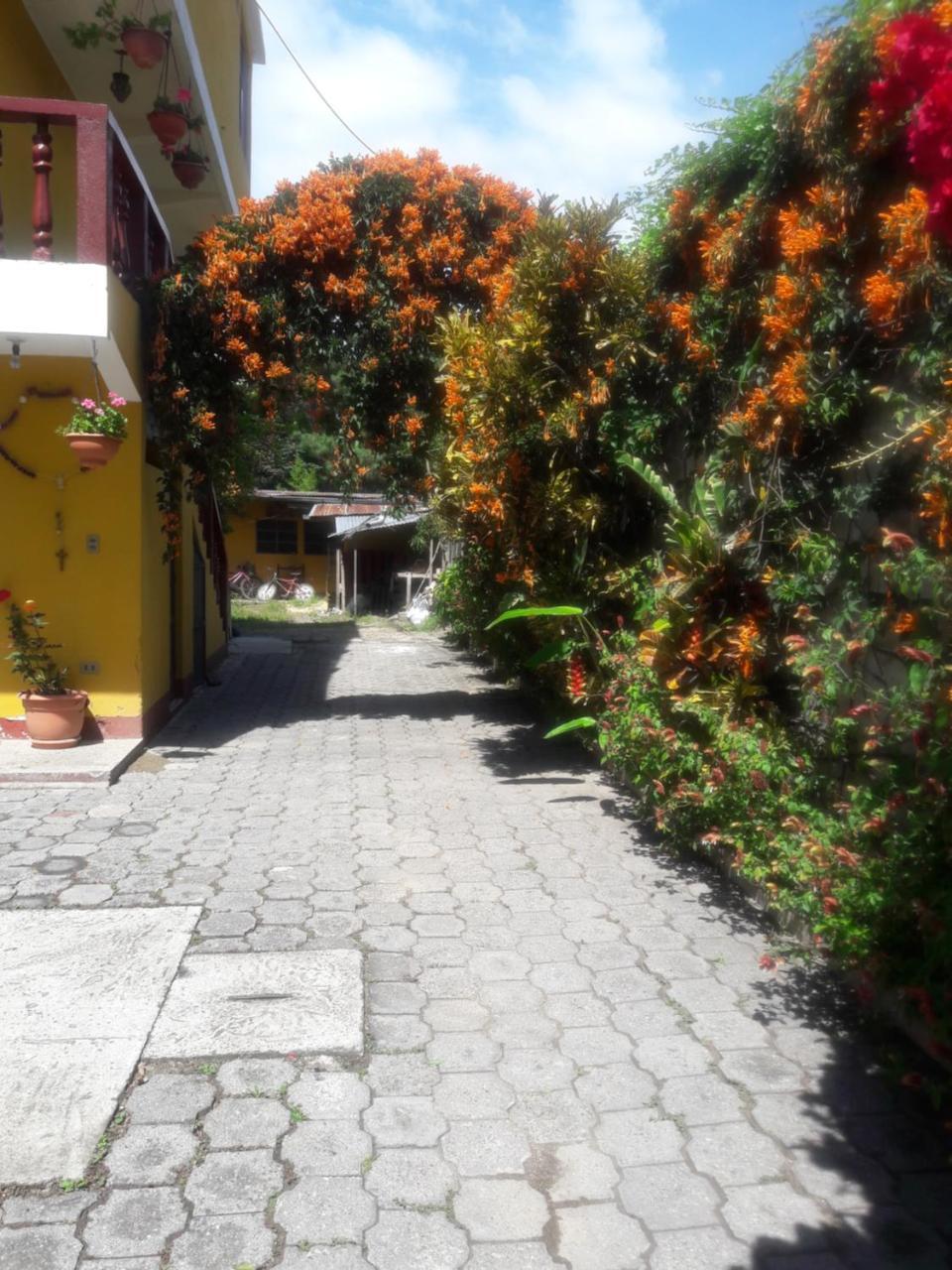 Hotel Sueno Real Panajachel Εξωτερικό φωτογραφία